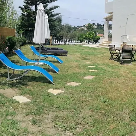 Apartment Makis Apartments 2 *
